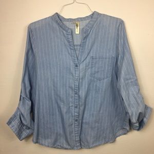 Lara button down top 1XL chambray